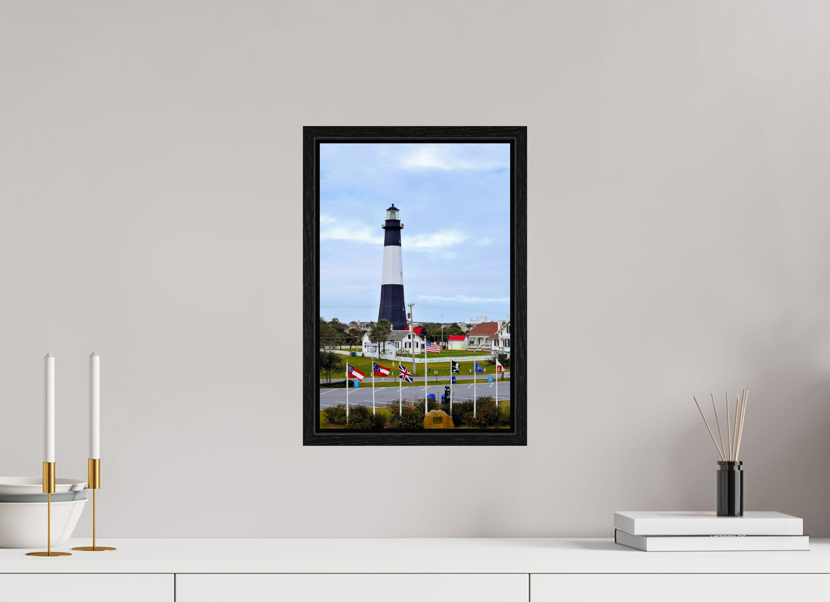10 x 15″, Floater Frame Heritage at Tybee: The Lighthouse & Grounds