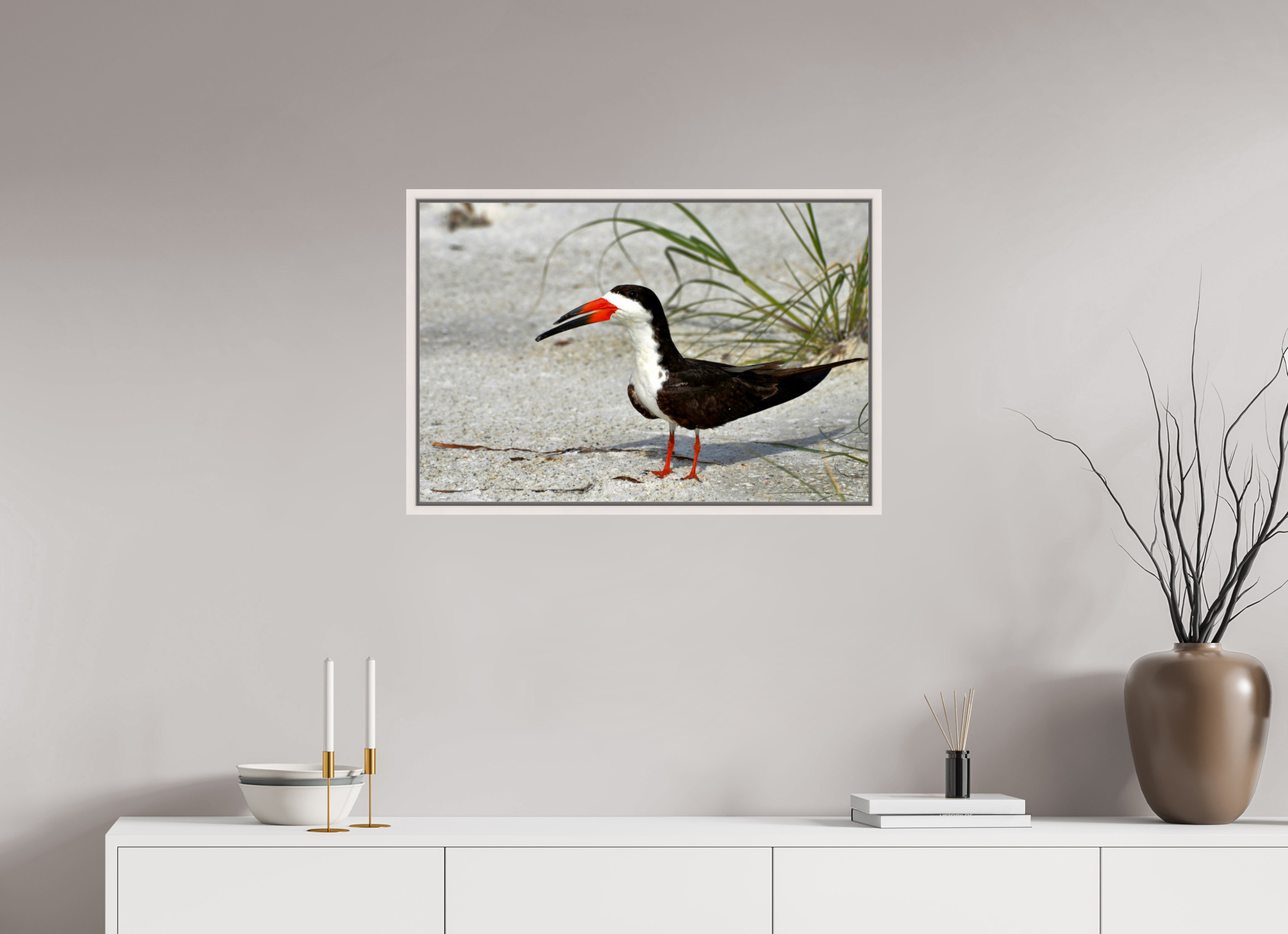 30 x 20″, Floater Frame, Basel 0.6", Maple White, Glossy Acrylic Glass Sand & Black Skimmer