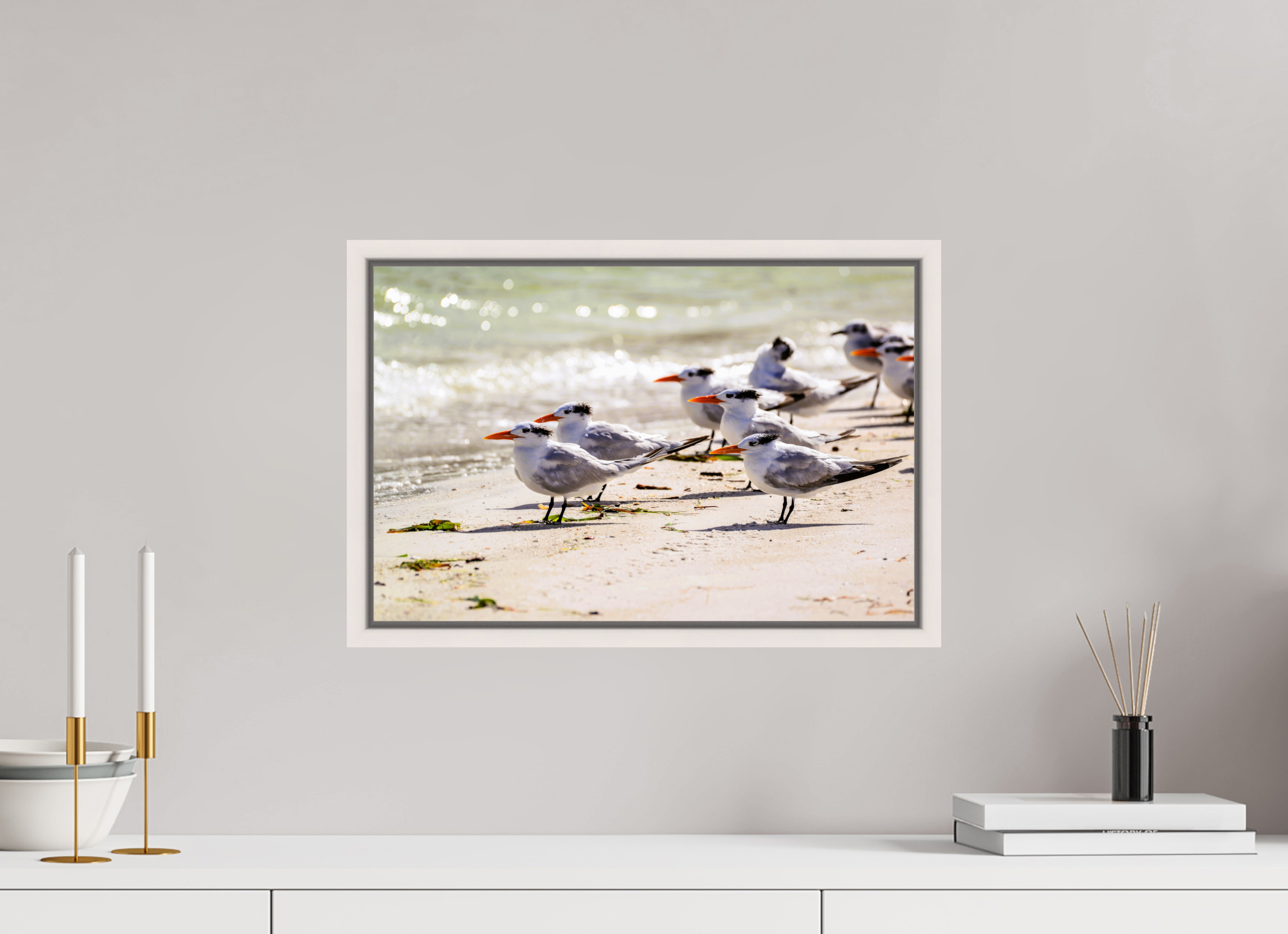 18.3 x 12″, Floater Frame, Basel 0.6", Maple White, Glossy Acrylic Glass Royal Gathering