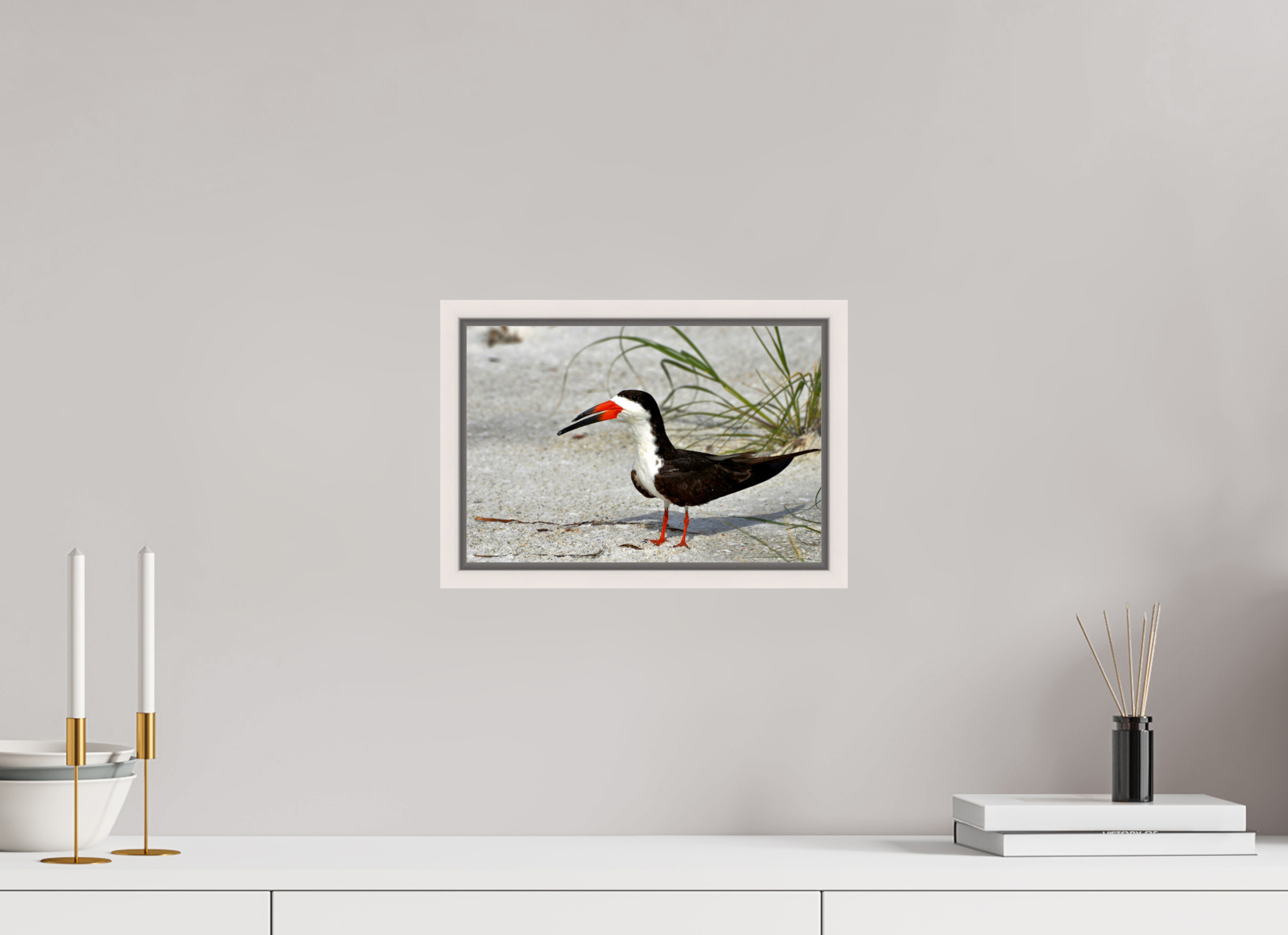 12 x 8″, Floater Frame, Basel 0.6", Maple White, Glossy Acrylic Glass Sand & Black Skimmer