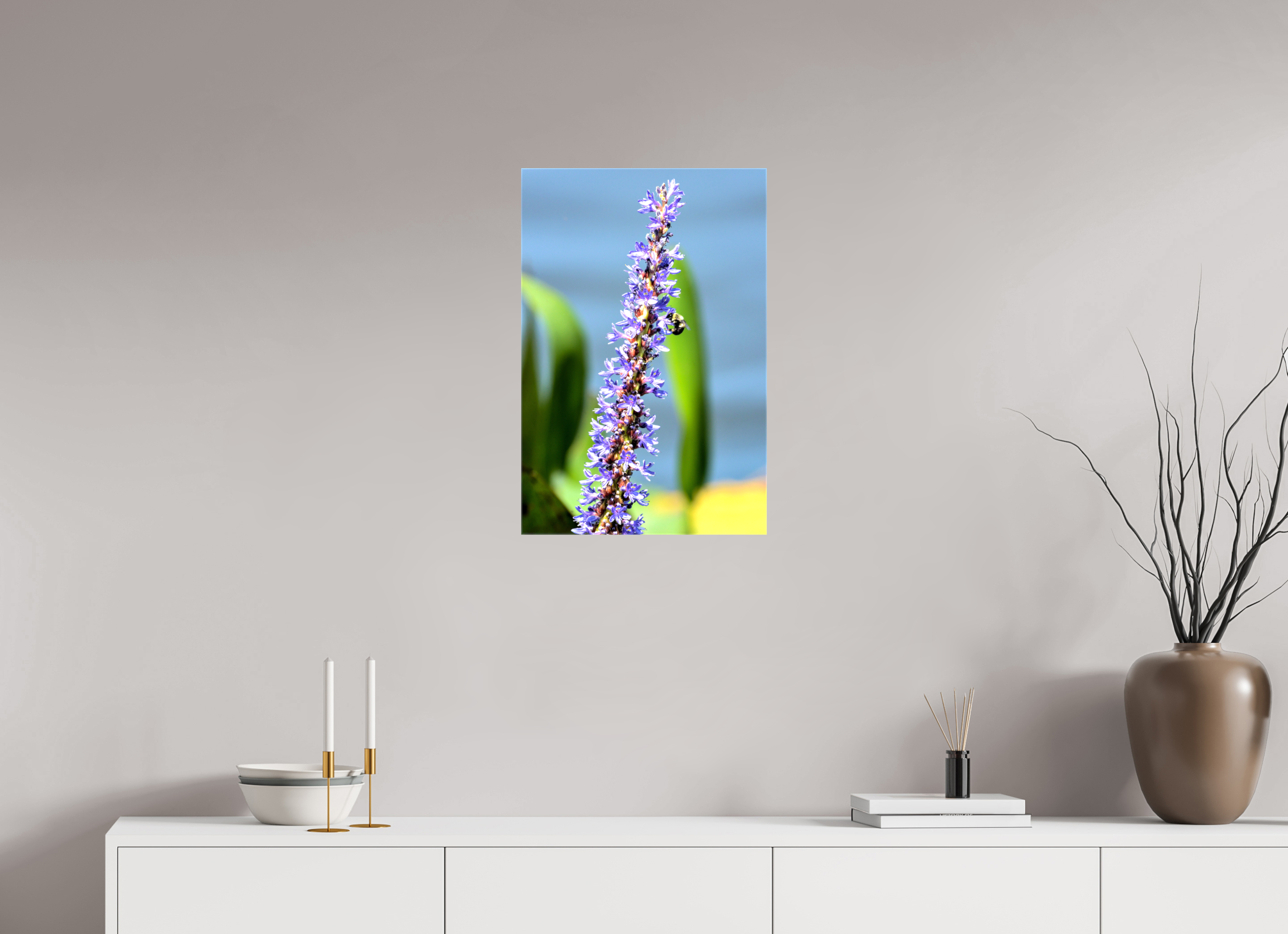 16 x 24″, Glossy Canvas on Stretcher Frame, 1,57" Wrapped Bloom & Buzz