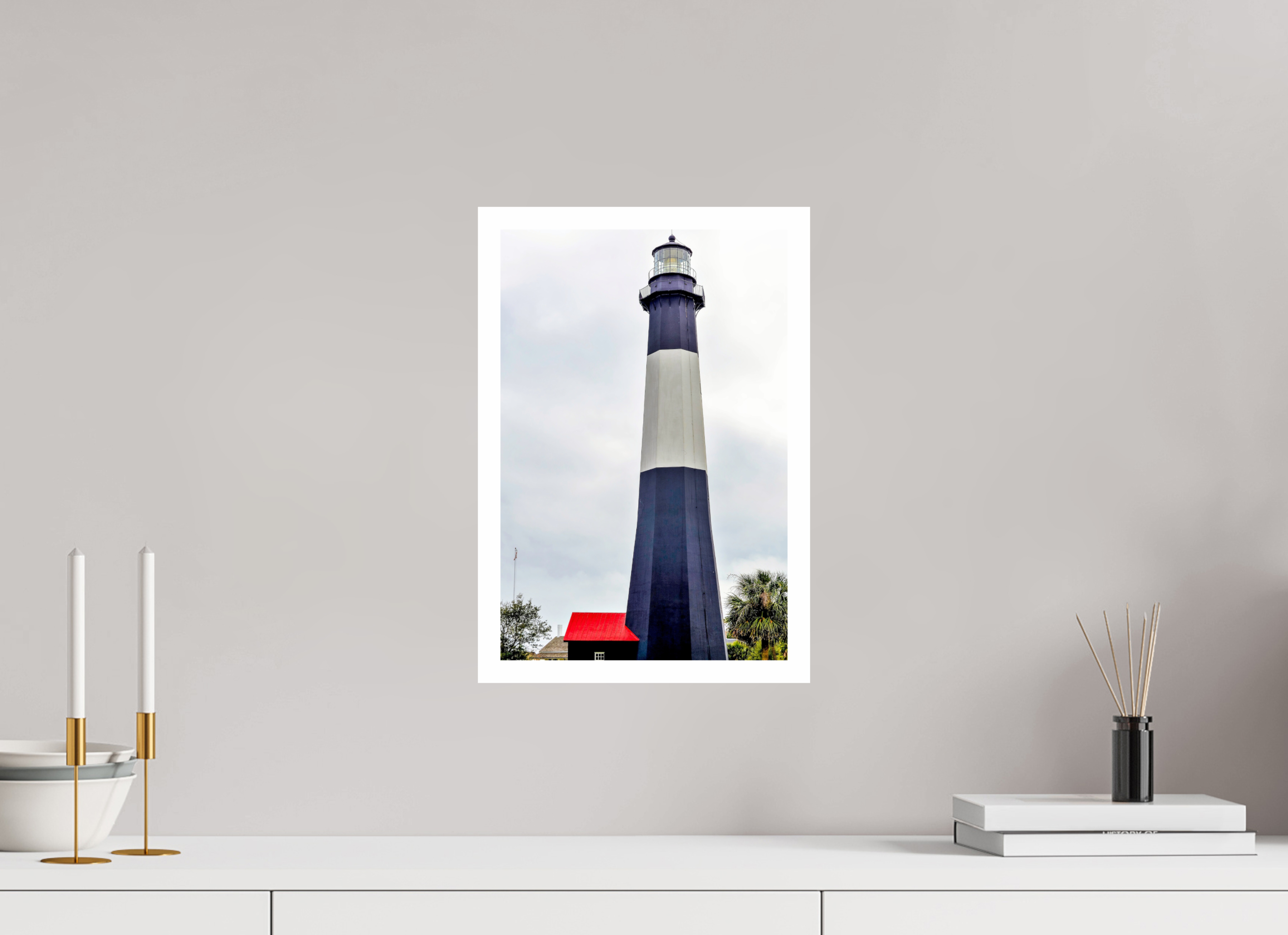 10 x 15″, Hahnemühle FineArt Pearl Print, .79" white border Tybee Island Light Station